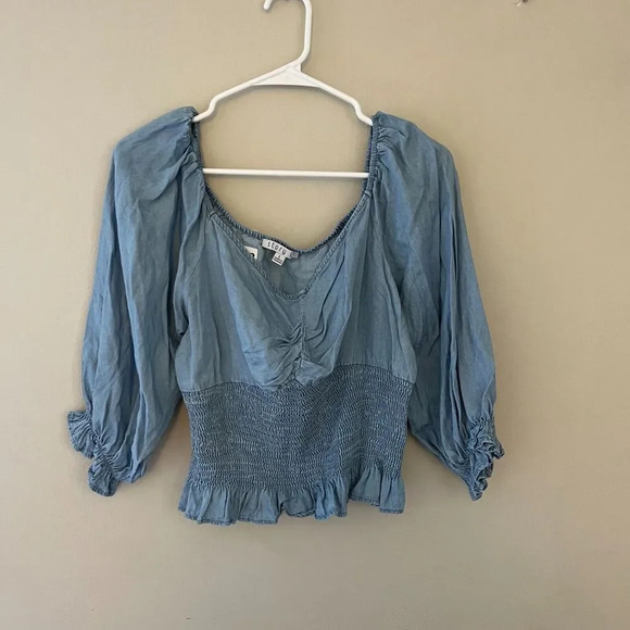 Story On Womens Blue Blouse Large Chambray Ruffled Pleated Smocked Puff Sleeve - Picture 4 of 11